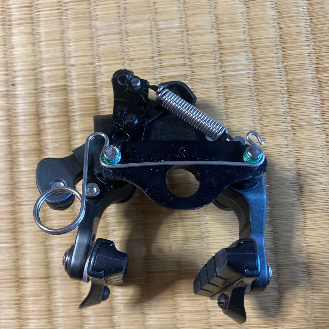 シマノ アルテグラ ダイレクトマウントリアブレーキ BR-6810-R - メルカリ