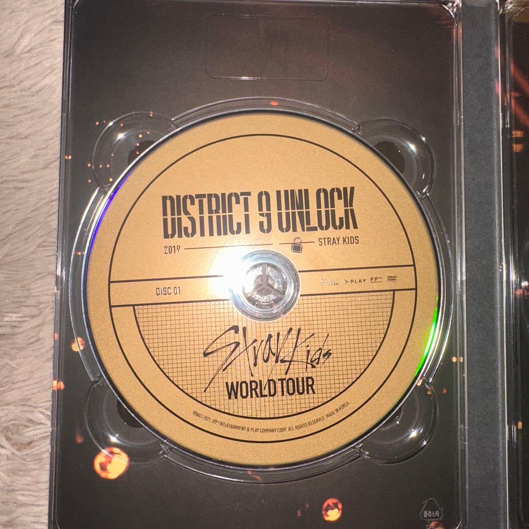 STRAY KIDS DISTRICT 9 UNLOCK DVD 2019 - メルカリ