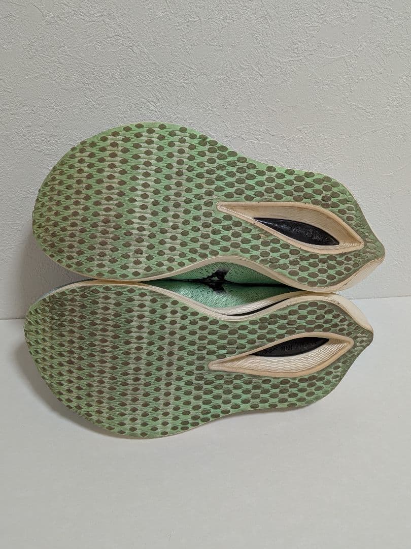 25.5cm MIZUNO ウェーブリベリオンプロ Low ミズノ