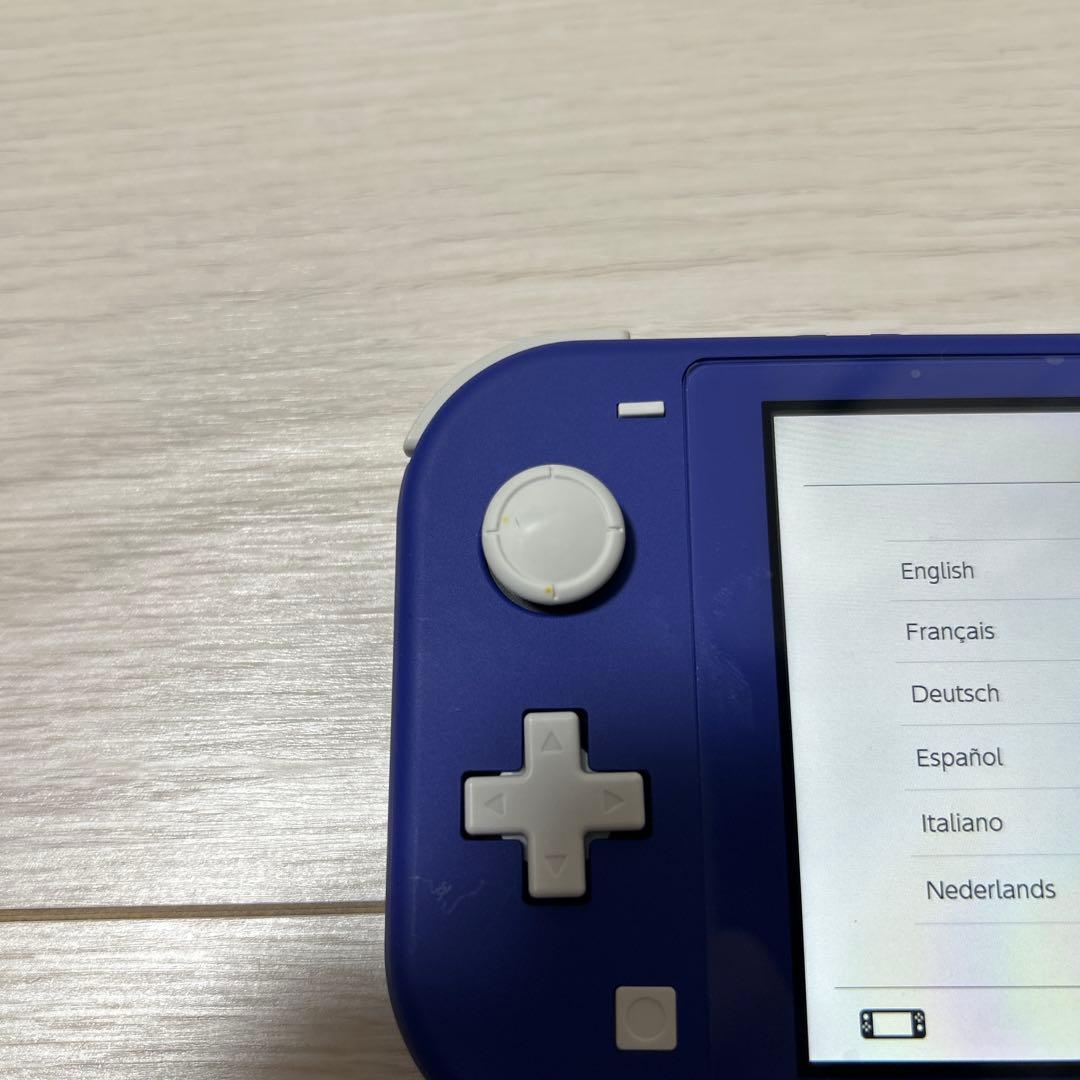 Nintendo Switch Lite ブルー 本体 充電器 箱 ケース - メルカリ