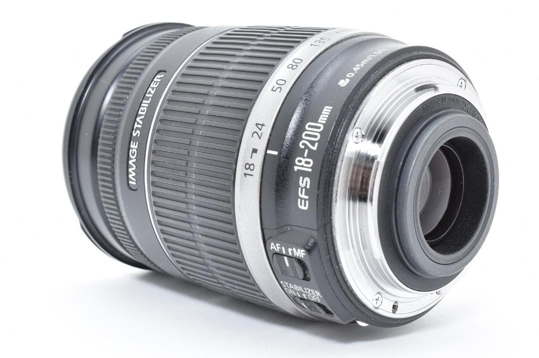 【美品】 Canon EF-S 18-200mm f/3.5-5.6 IS