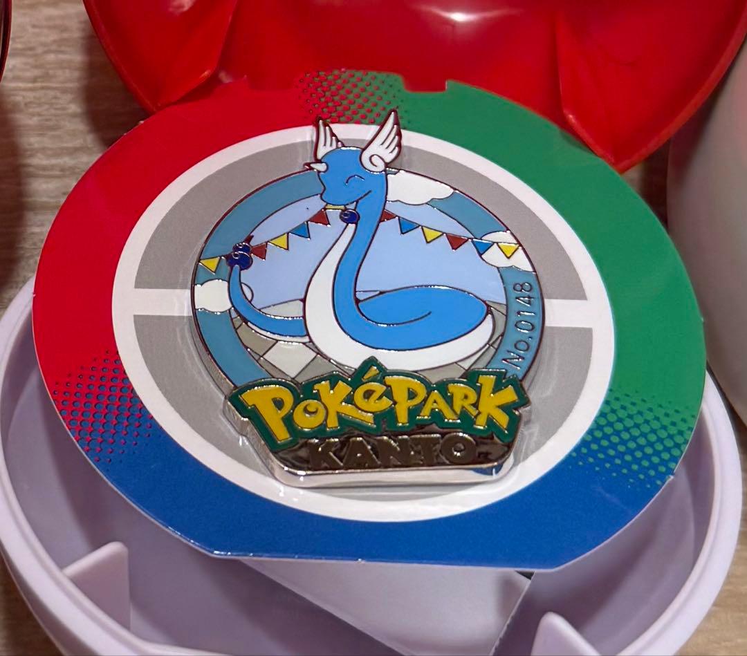 ポケモンパーク ピンバッジ ハクリュー - メルカリ