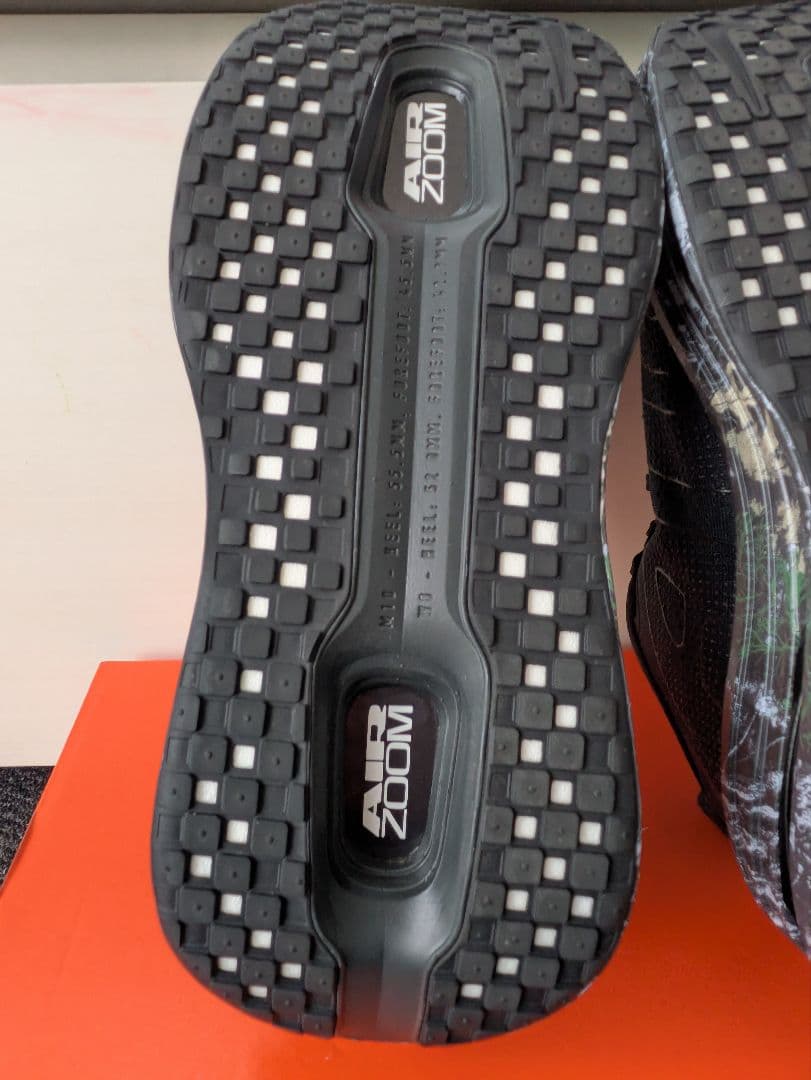 【美品】NIKE ボメロプレミアム 27.0cm ランニングスニーカー