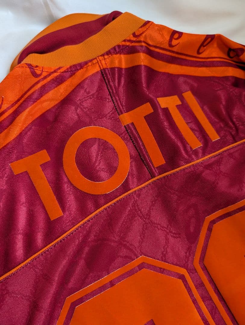 貴重な長袖！】フランチェスコ・トッティ/ ASローマ/H/95-66モデル