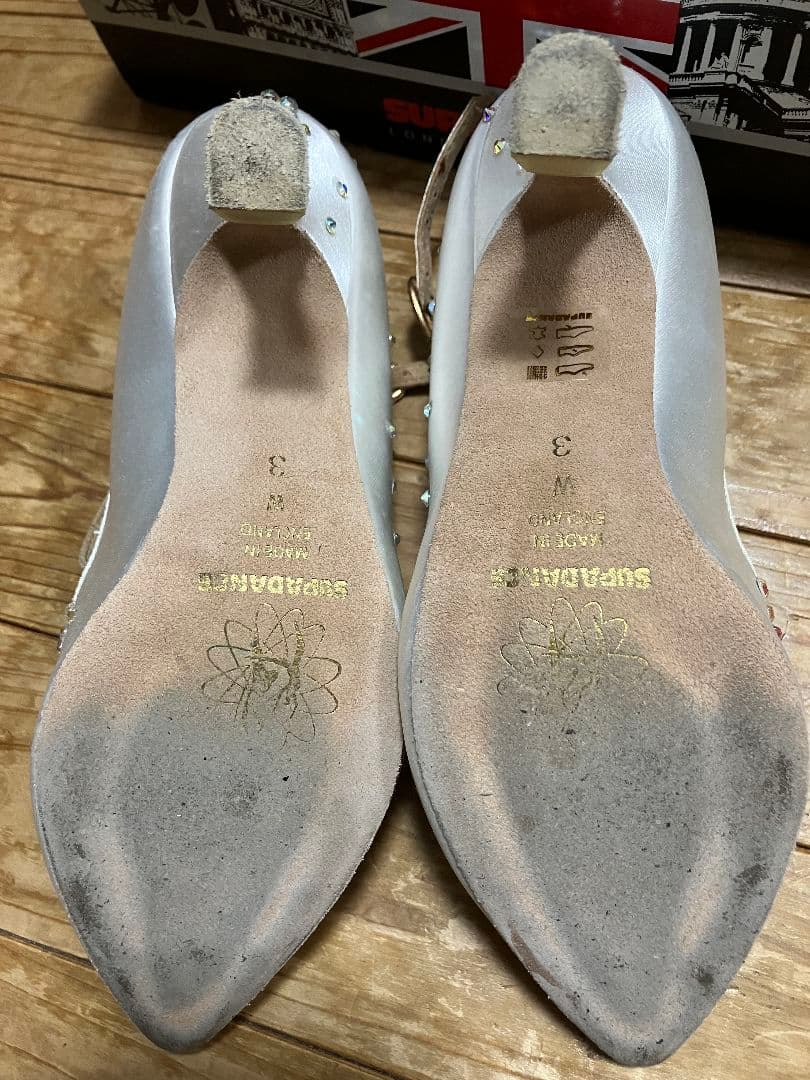 社交ダンス　SUPADANCE　ホワイト　ダンスシューズ 　22.5cm