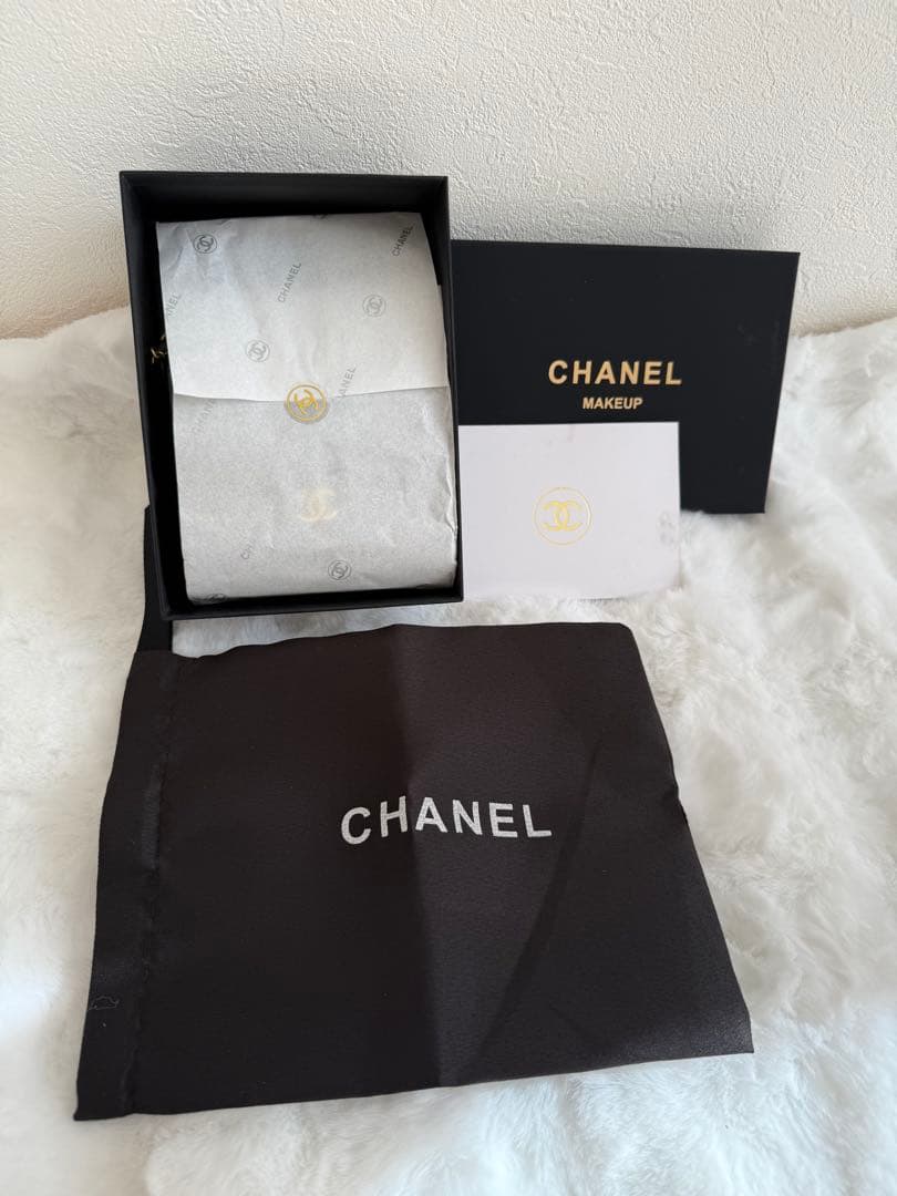CHANEL チェーン　ミニショルダーバッグ