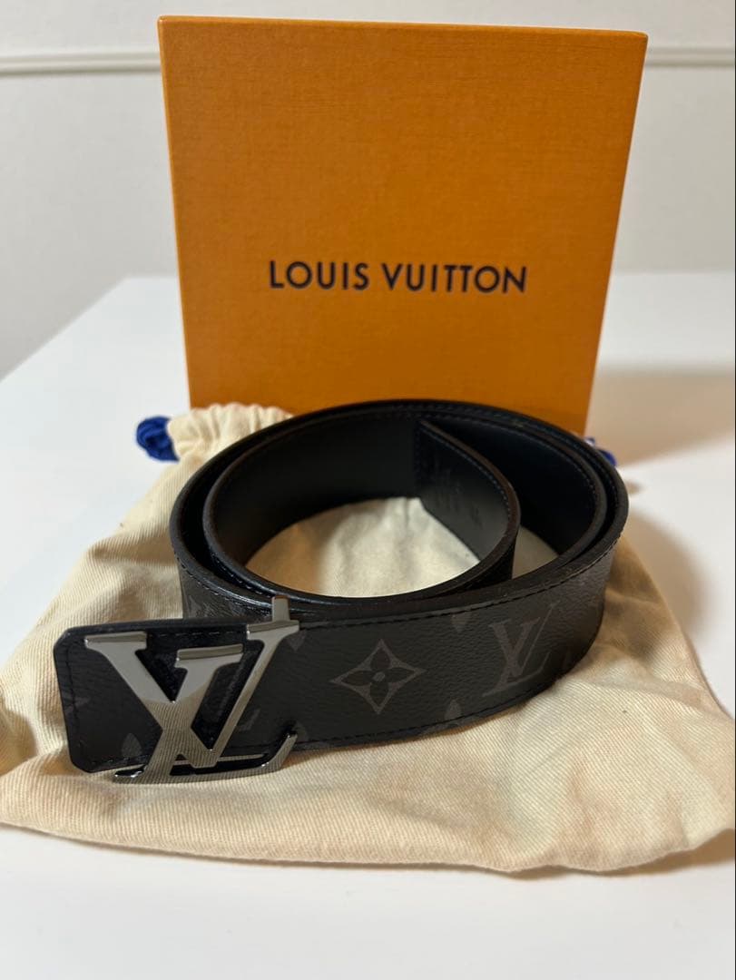 美品✨　ルイヴィトン サンチュール モノグラム　ブラック　LVイニシャル　ベルト LOUIS VUITTON（ルイ・ヴィトン） ベルト サンチュール・LVイニシャル