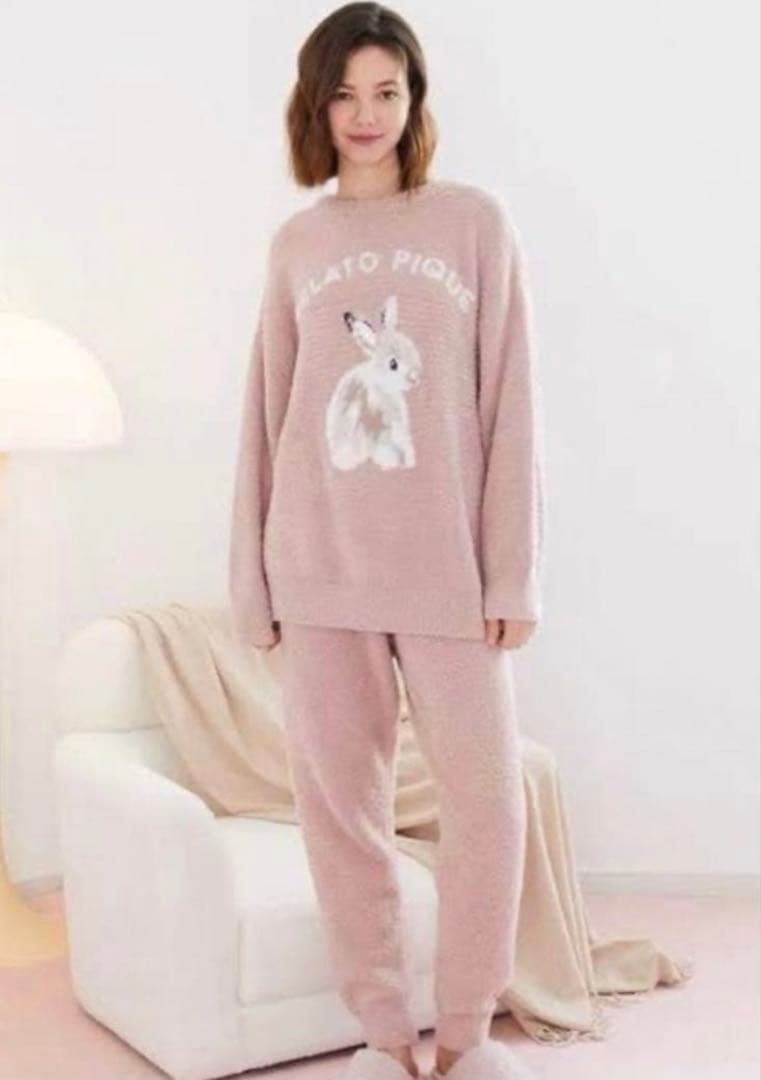 ジェラートピケ新品ラビットジャガードプルオーバー&ロングパンツ IVE