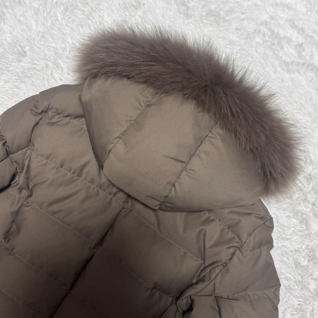 大きめ 美品 INDIVI フーデットファーダウンコートフォックス ロング