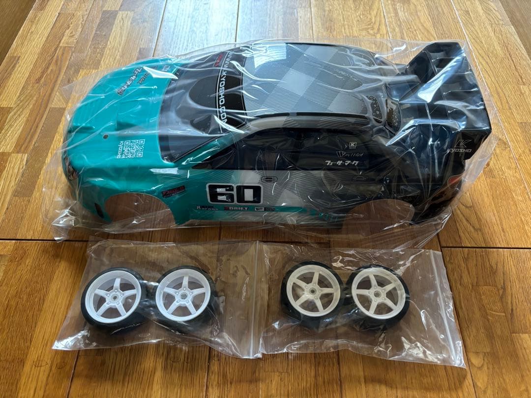 京商フェーザーMk2 スバルインプレッサ　ボディ　ホイール　タイヤ　新品　未走行