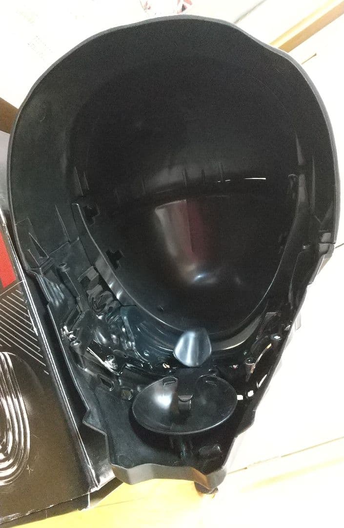 スターウォーズ ブラックシリーズ ボイスチェンジャーヘルメット カイロ•レン