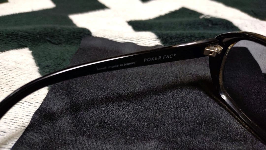 布袋寅泰 グッズ　サングラス②