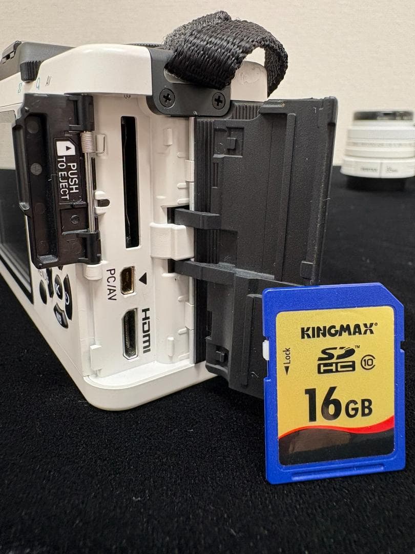 PENTAX K-01 デジタル一眼カメラ レンズ3本セット ホワイト