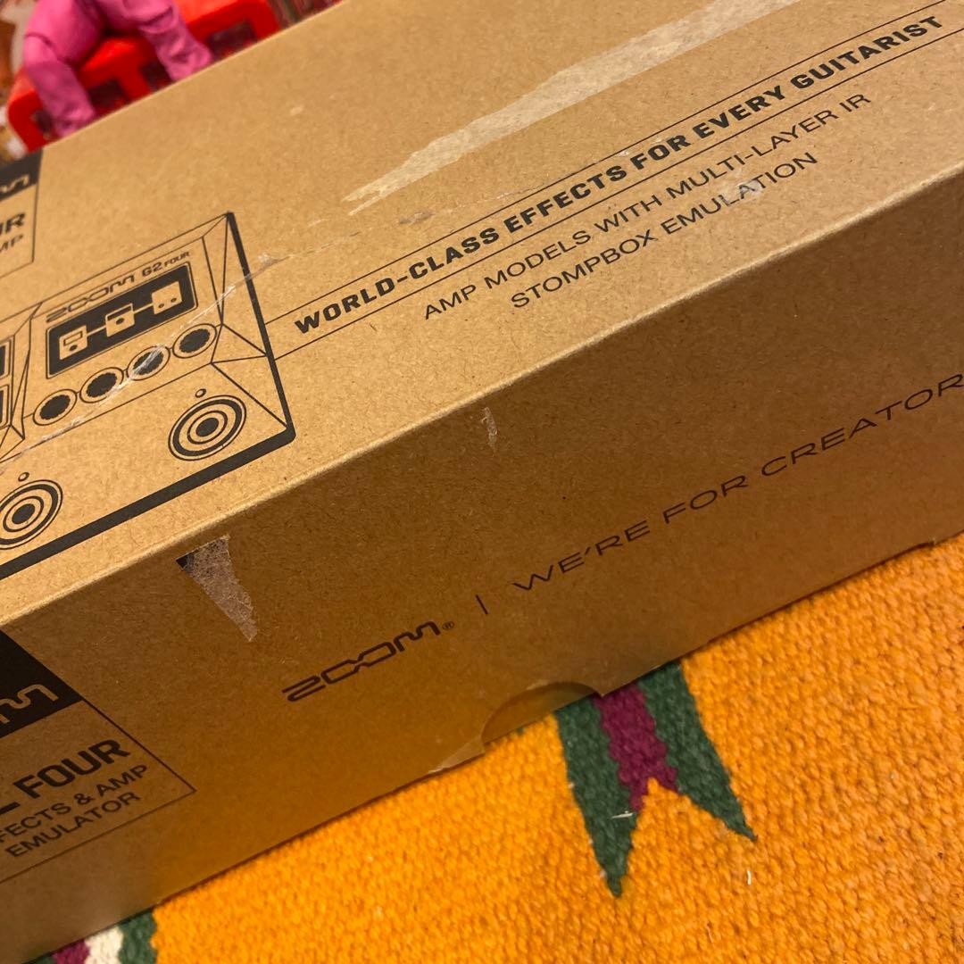 ZOOM G2 FOUR 傷なし 極美品 値下げ不可 G2 ZOOM FOUR 傷なし 極美品