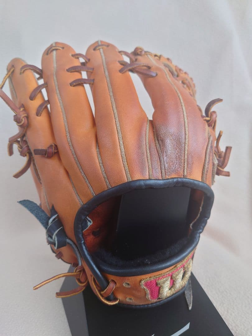 ク*シ様 NPB プロ支給品 外野手用グローブ 元東京ヤクルトスワローズ