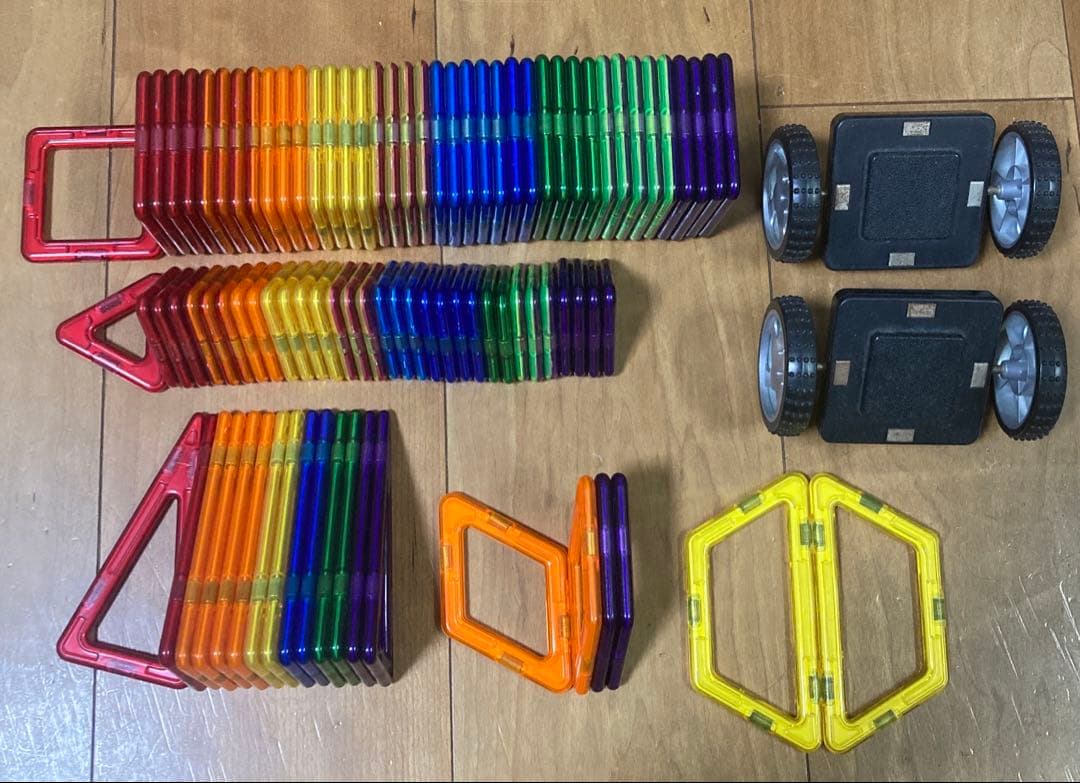 最終値下げ！【正規品】マグフォーマー　　92ピース＋タイヤセット マグ・フォーマー クリエイティブセット（90ピース/あそび方冊子付き