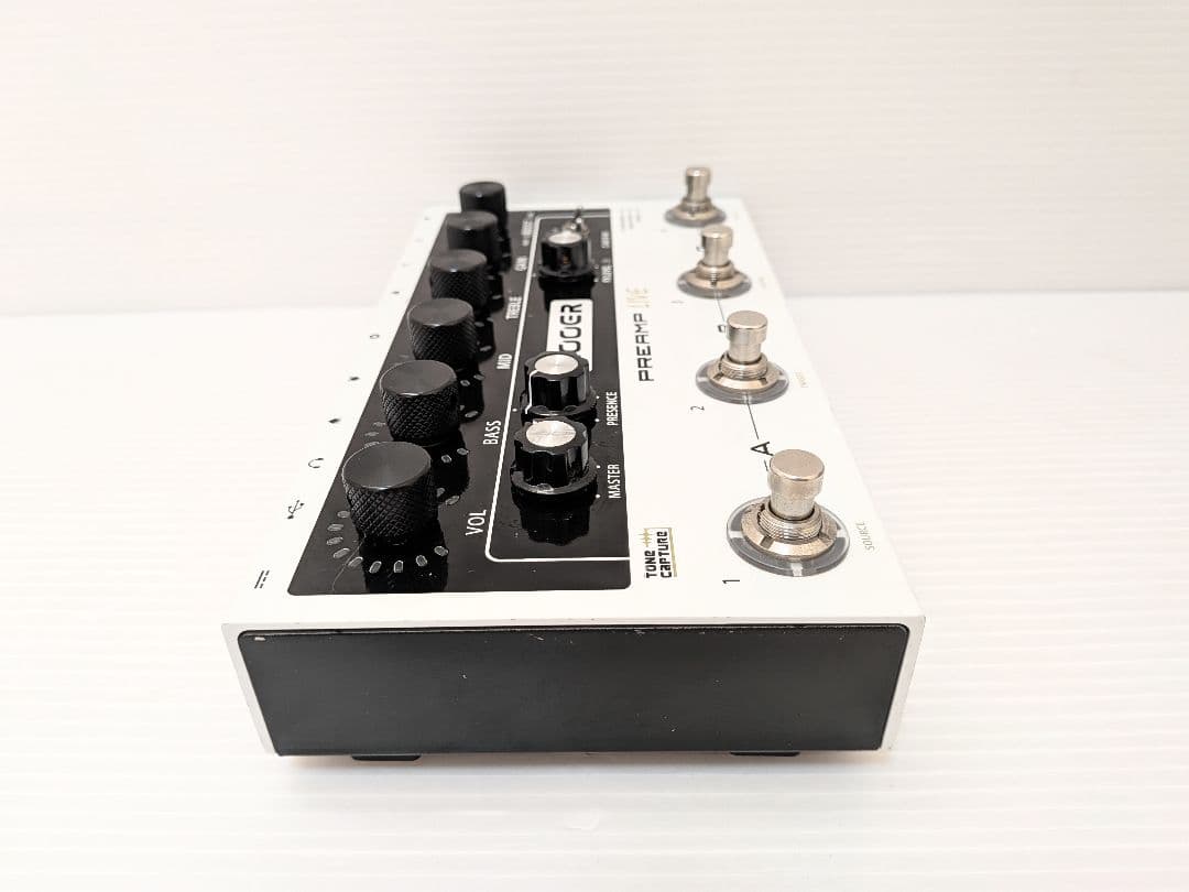 MOOER PREAMP LIVE ギターエフェクター
