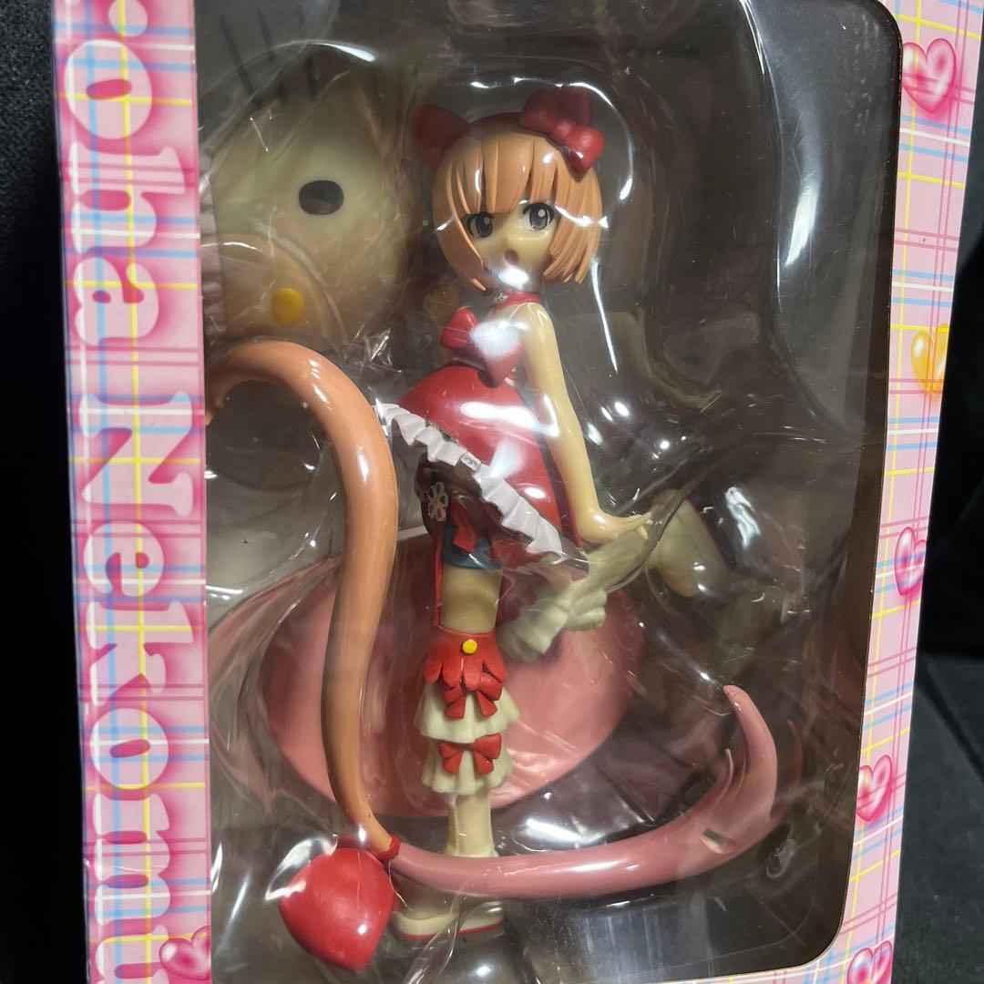 新品　未開封　未使用　ハローキティといっしょ！　猫村いろは フィギュア