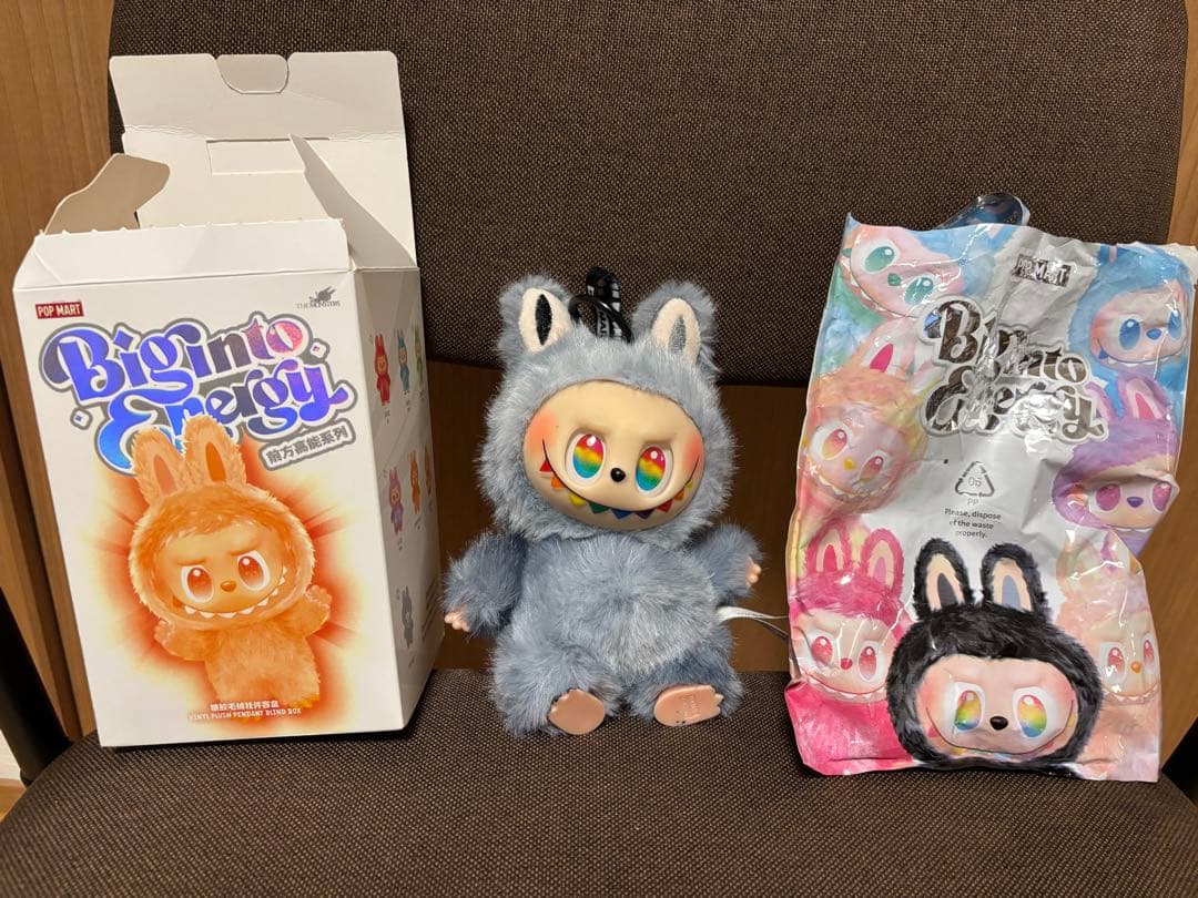 POP MART ラブブ シークレット 箱、内袋あり - メルカリ