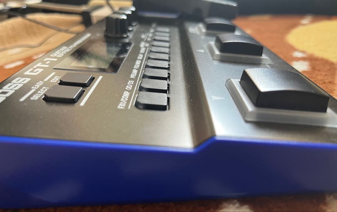 BOSS gt-1本体、 ACアダプタ PSA-100S、gt-1の教科書