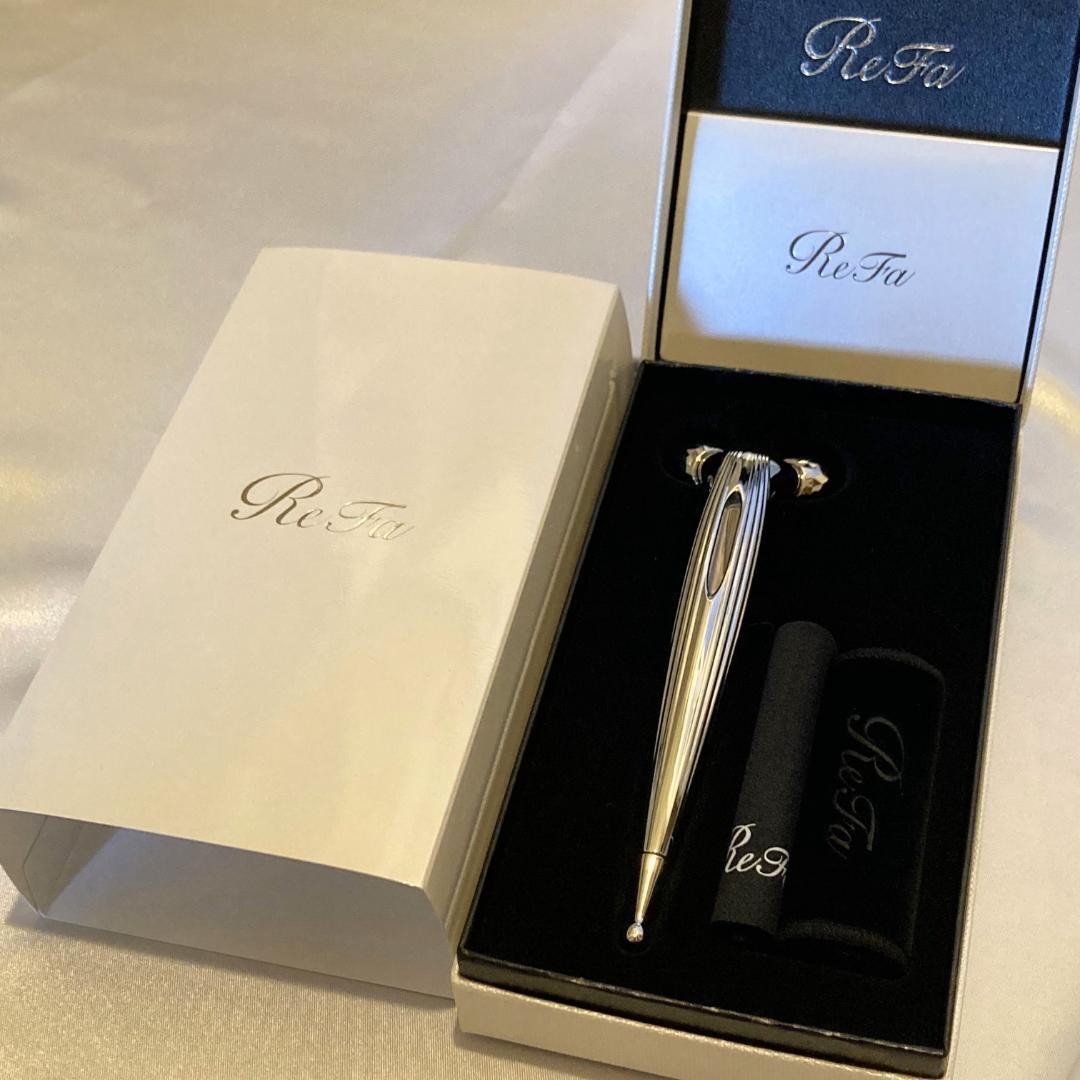 ReFa リファエスカラットレイ　新品未使用品 ReFa - 美品【ほぼ未使用品】リファエスカラットレイの通販 by ✤Maco