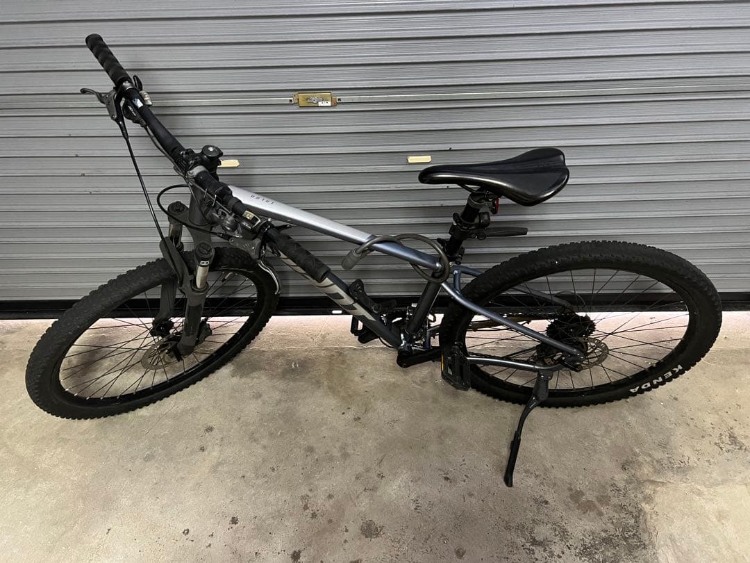 GIANT　TALON　Sサイズ タロン　大阪府岸和田市引き取限定 2023 GIANT Bicycles | TALON 2