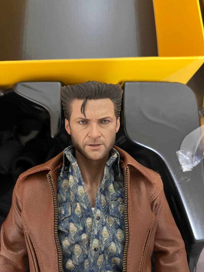 X-MEN ウルヴァリン フィギュア ホットトイズ
