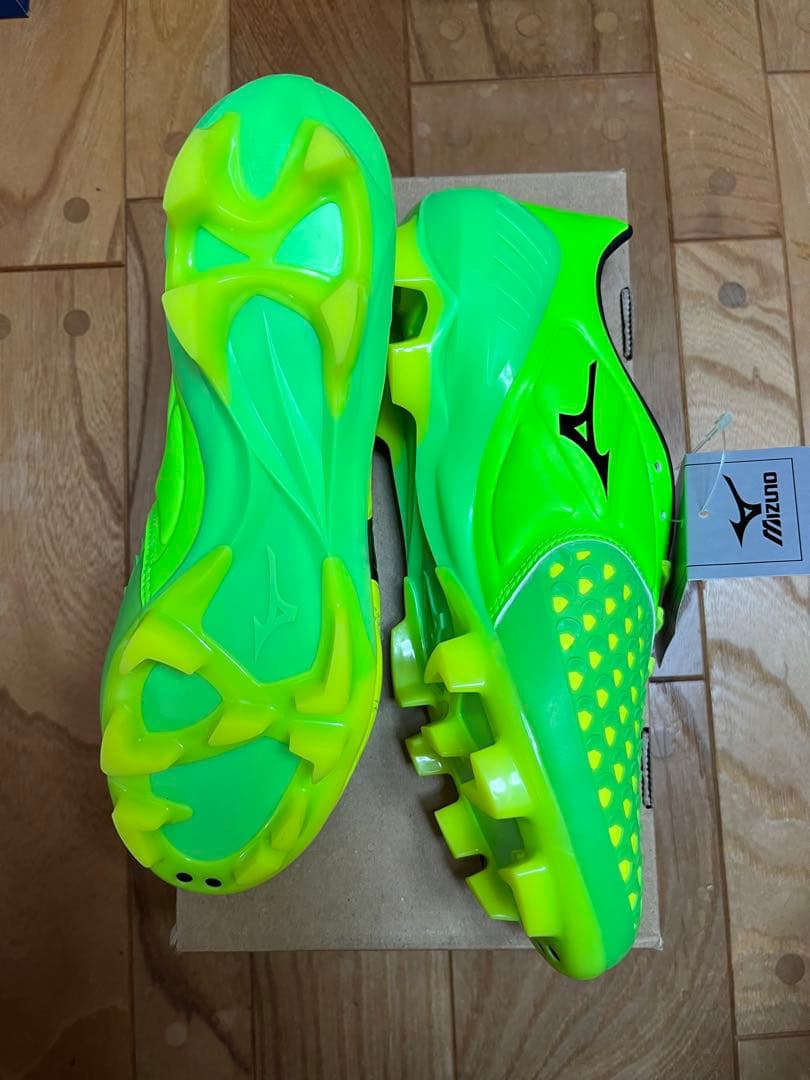 新品 激レア 廃盤品 ミズノ ウェーブイグニタス4 MD モレリア グリーン