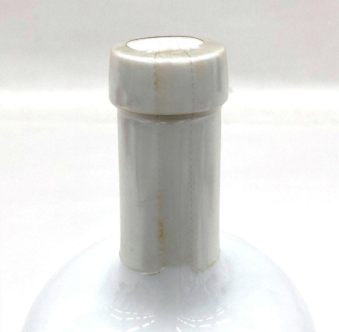 Taro Okamoto 岡本太郎ボトルTSUKUBA EXPO85 - メルカリ