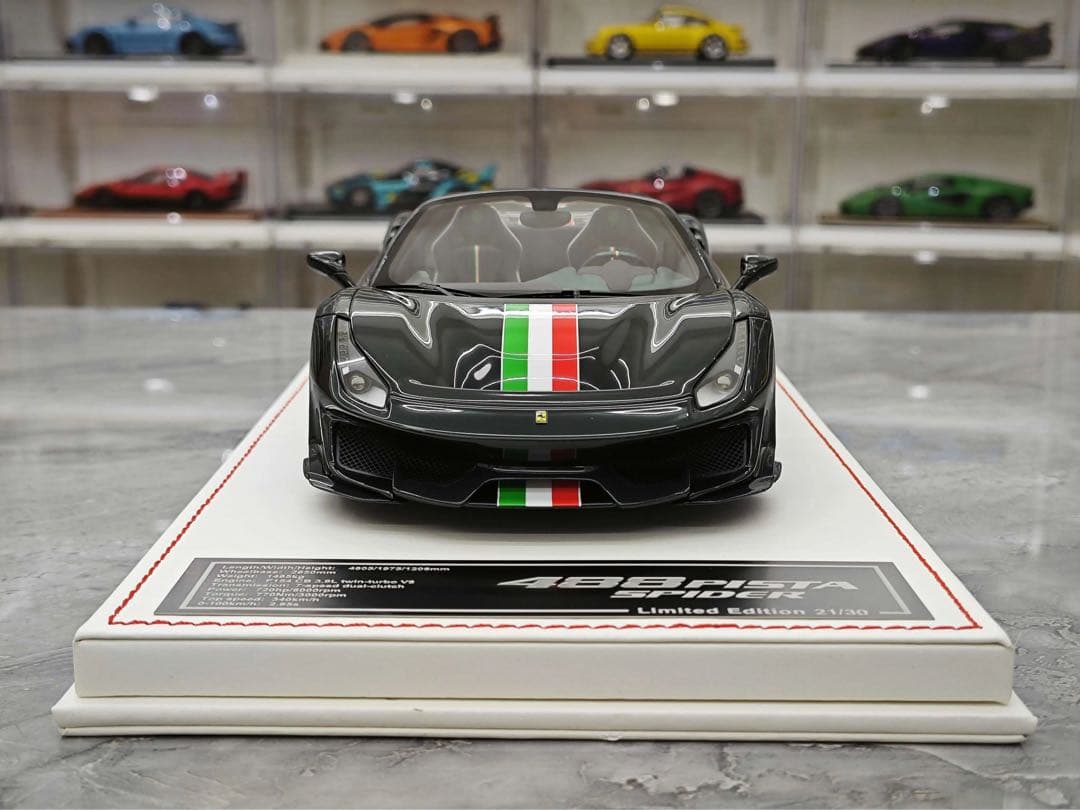 希少 DM モデル 1/18 フェラーリ 488 ピスタ ミニカー 限定30台