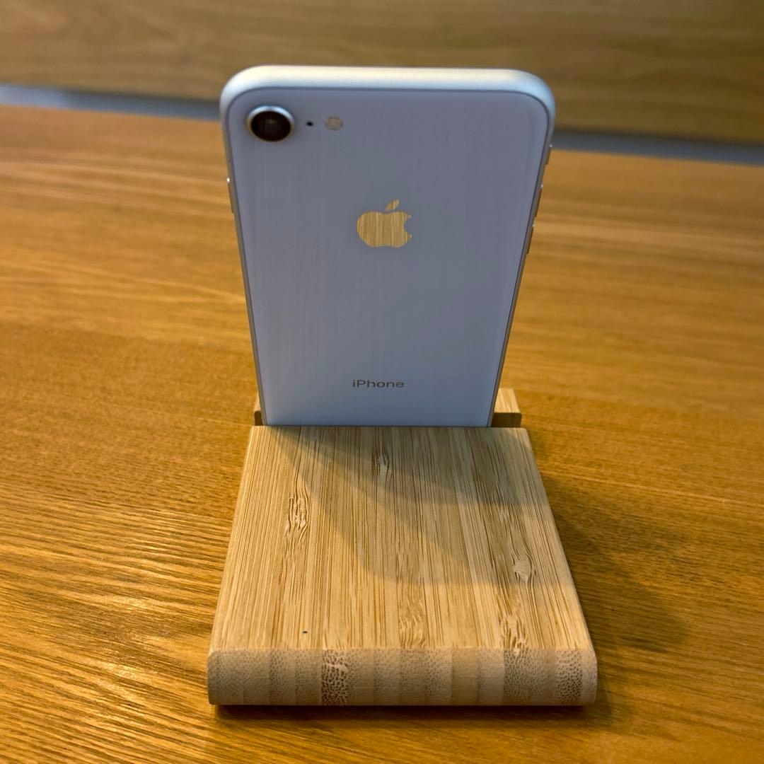 美品　iphone8 64G