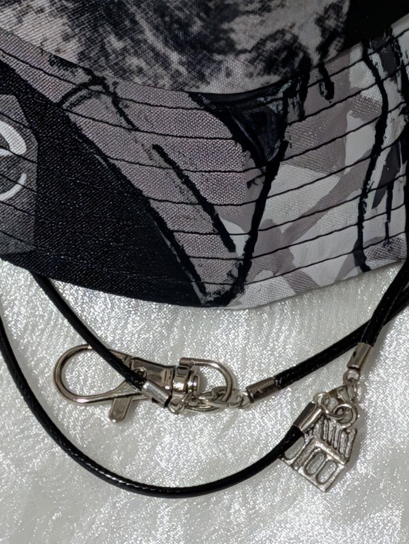 ずっと真夜中でいいのに。BODYSONG.　コラボハット