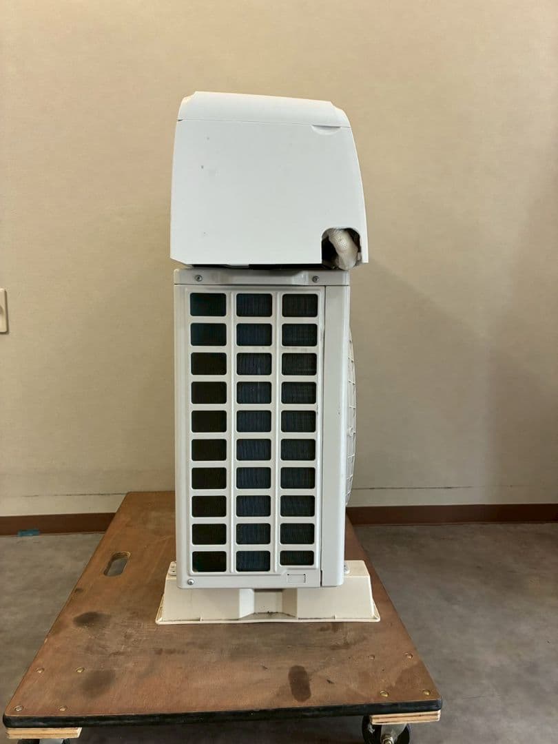 2134 リエア【YHA-S25P-W】2024年製 8畳 エアコン 中古 - メルカリ