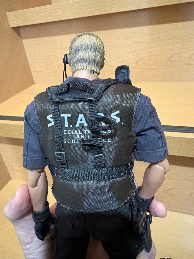 ホットトイズ マスターピース バイオハザード5 アルバート・ウェスカー