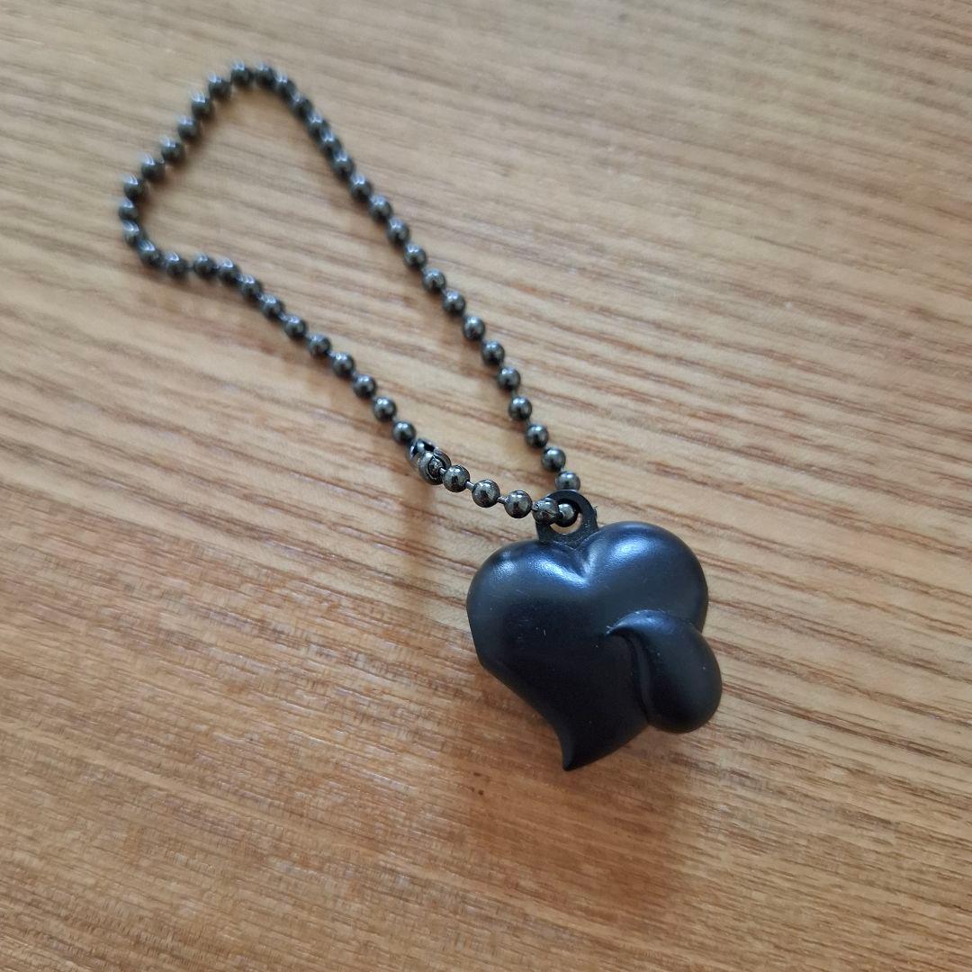 非売品 NUMBE(N)INE)ナンバーナイン/ハート涙BLACKキーホルダー - メルカリ