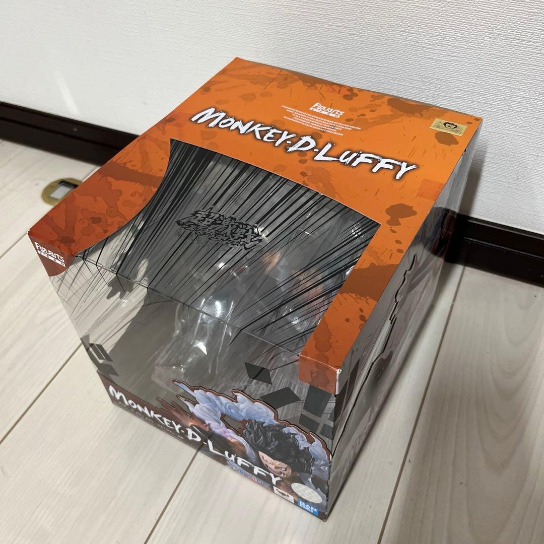 新品未開封　ワンピースフィギュアーツzero ギア4 スネイクマン