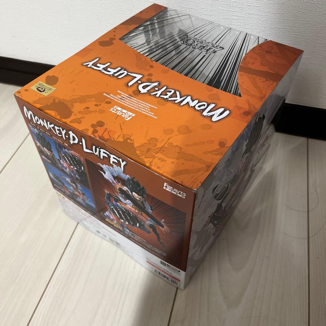 新品未開封　ワンピースフィギュアーツzero ギア4 スネイクマン