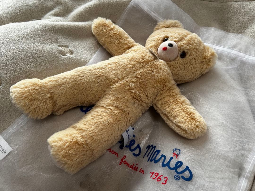 トワヌー　ベージュ　ぬいぐるみ