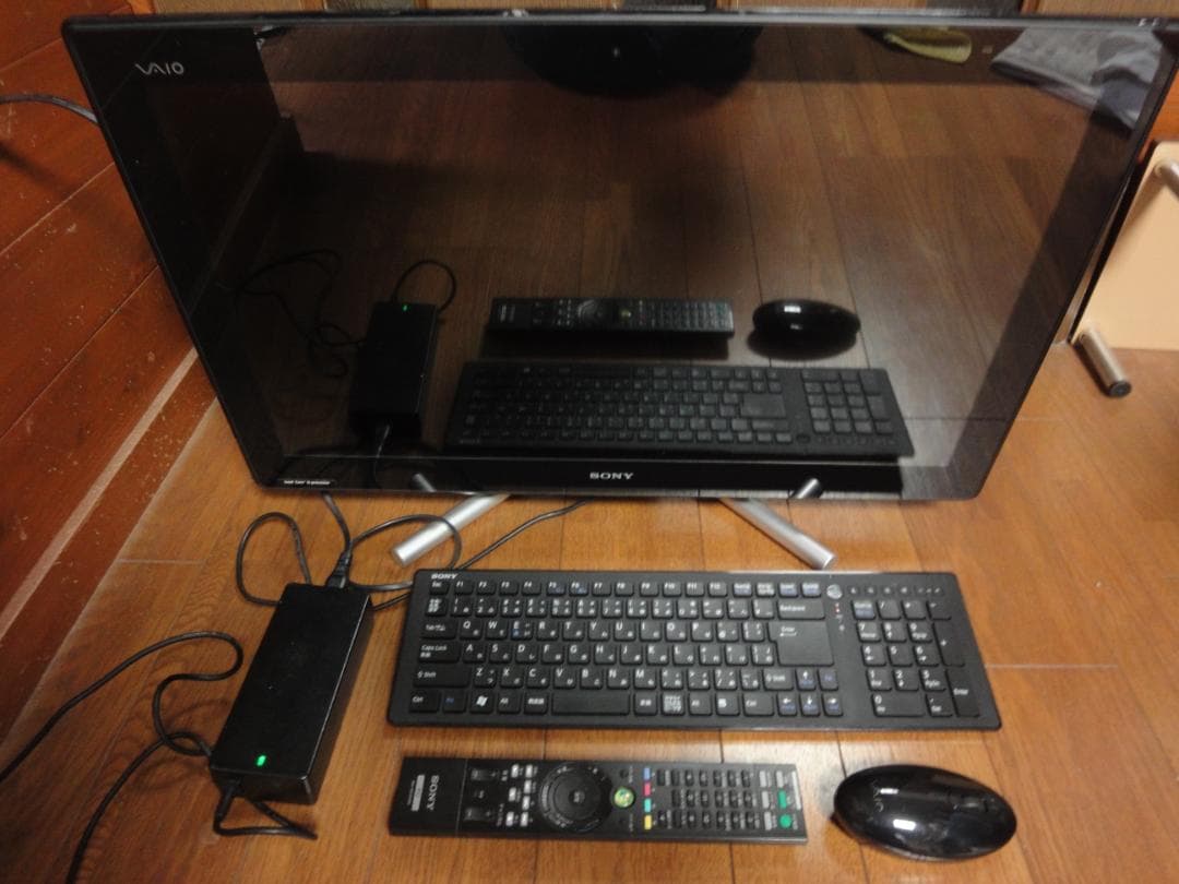 SONY VAIO デスクトップ PCG-21513N VPCL225FJ Lシリーズ | “VAIO” | ソニー