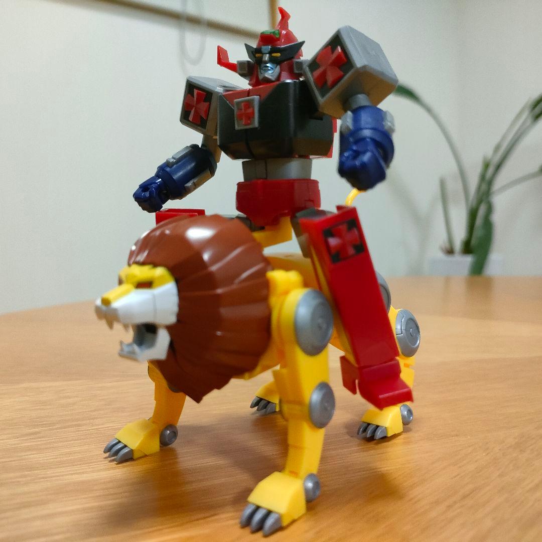 素組み完成品＋一部シール】SMP 未来ロボ ダルタニアス - メルカリ