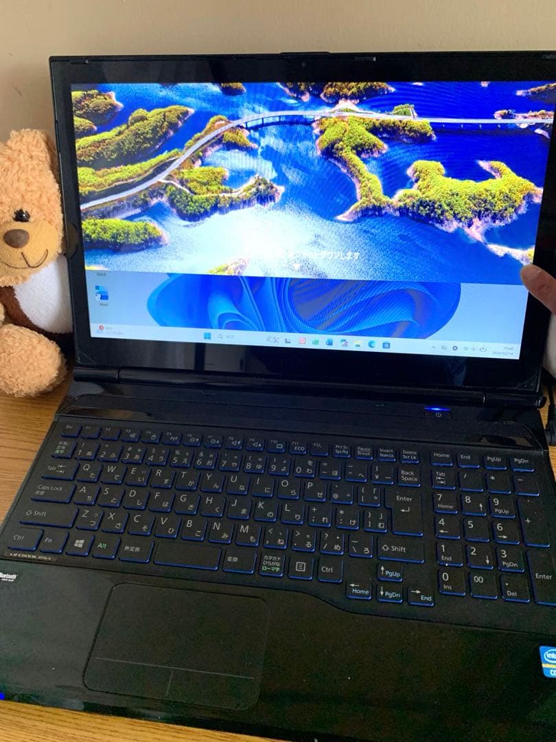 富士通タッチパネルi 5/8/SSD 256GB