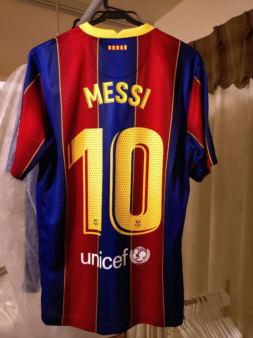 メッシ 2020-2021 バルサホームユニ メモラビリア】メッシ直筆サイン入りバルセロナ2020-21ホームサッカー