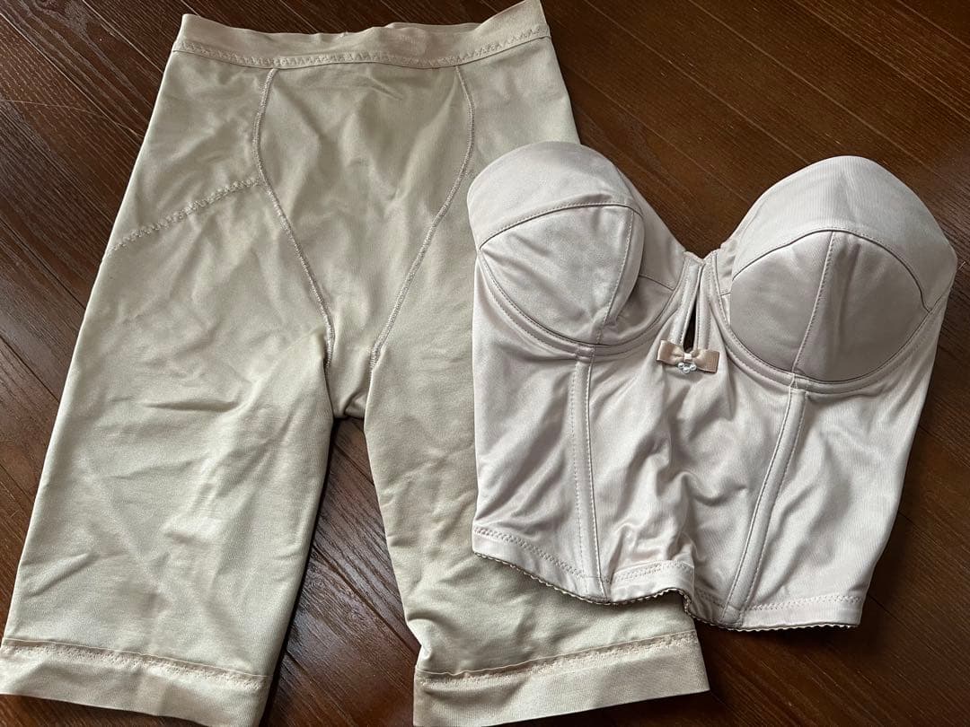 bridal bloom ショートビスチェE65 ロングガードルM - メルカリ