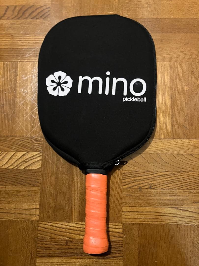mino ピックルボールパドル オレンジ - メルカリ