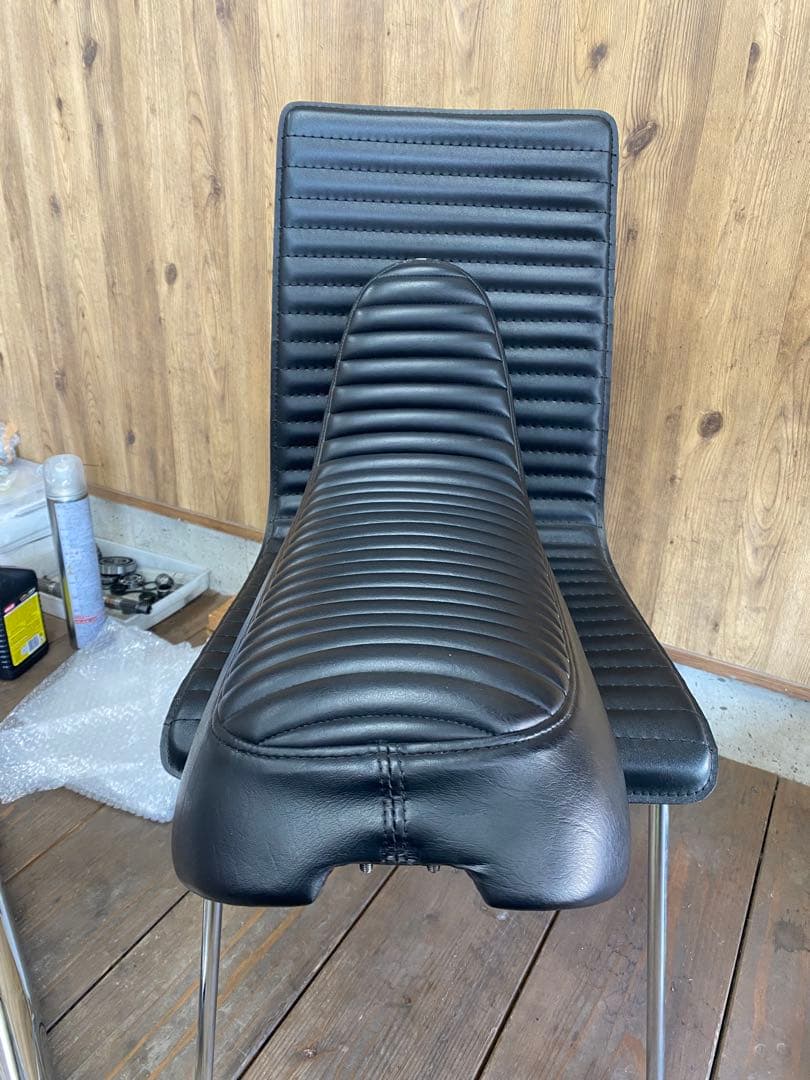 ムーンアイズ ダックス125用シート - メルカリ