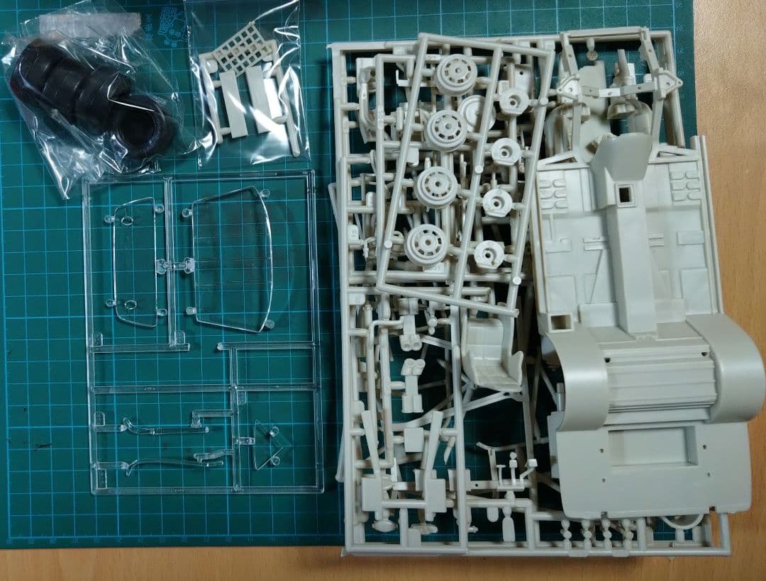 レベル 1/24 シェビーSS AMT 1/25 Ford F-150 2台