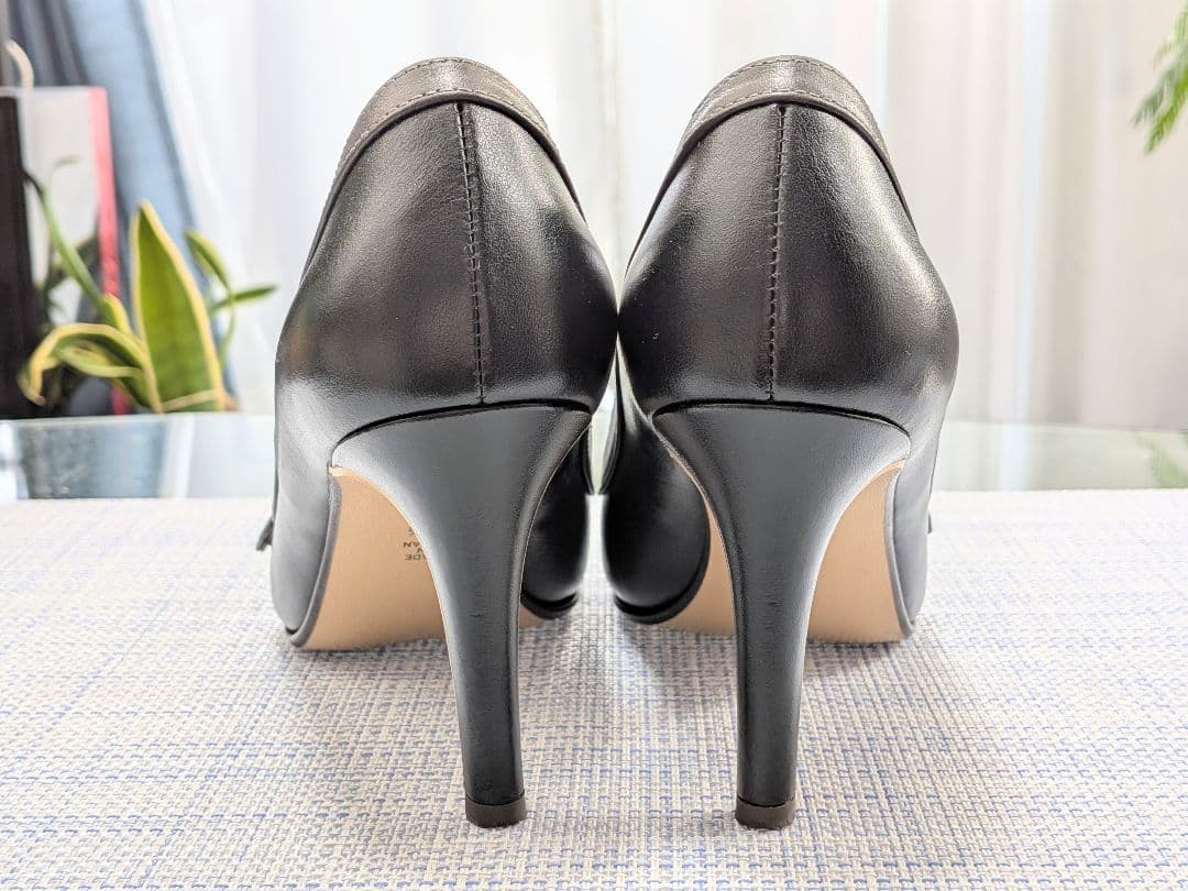 【2026今季新作】ダイアナ パンプス 23.5cm 黒 MR18245