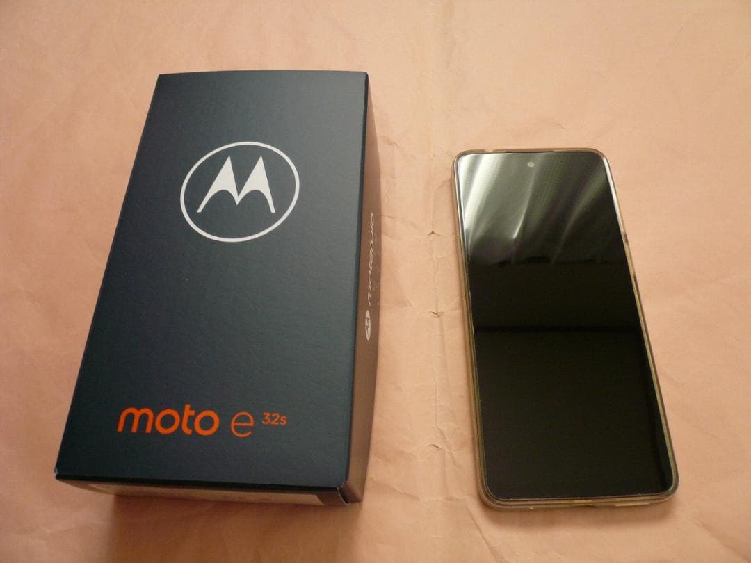 中古　スマホ・スマートフォン本体moto e32s xt2229-3 モトローラ MOTOROLA moto e32s XT2229-3[64GB] SoftBank ミスティシルバー
