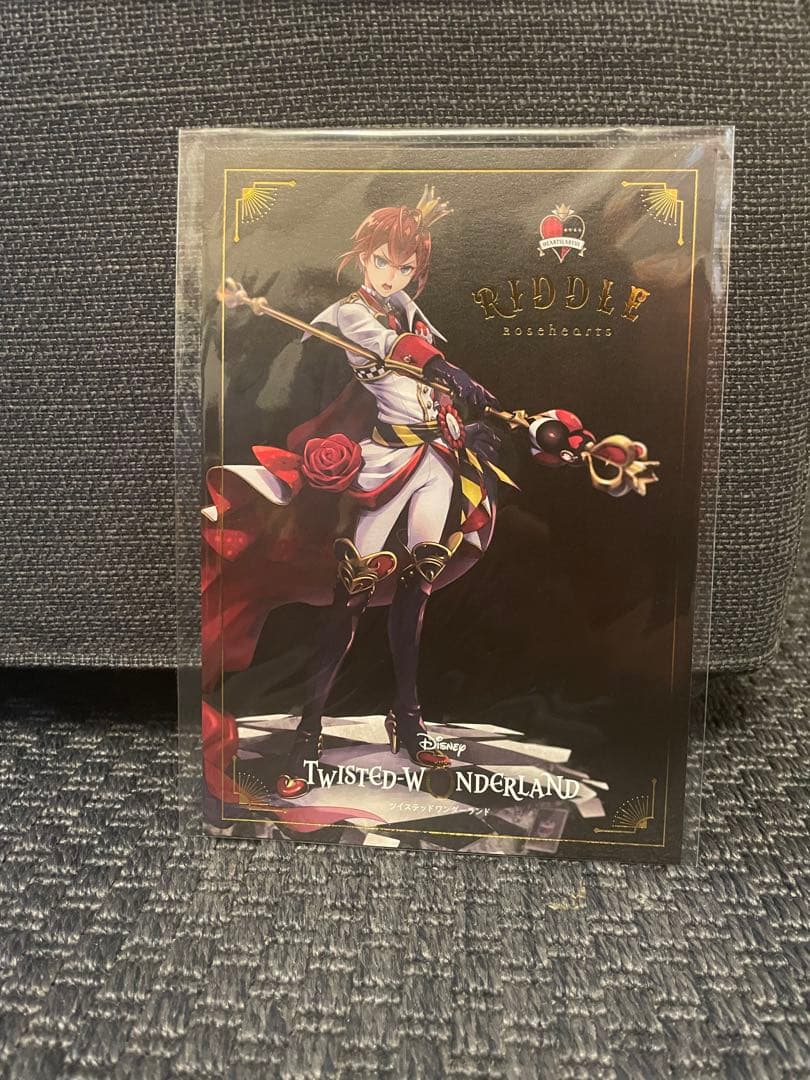 ツイステ リドル・ローズハート 1/8 スケールフィギュア - メルカリ