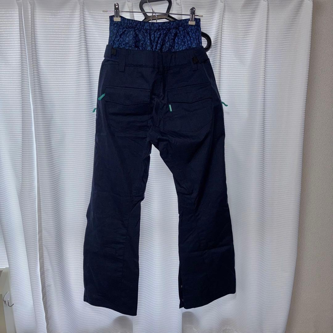 着用2回・5点セット】スノボウェア上下・ゴーグル・グローブ・ニット帽